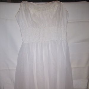 Vintage Nightgown Sz 32